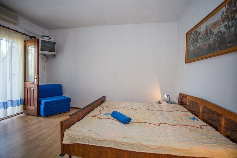 Apartments And Rooms Anita