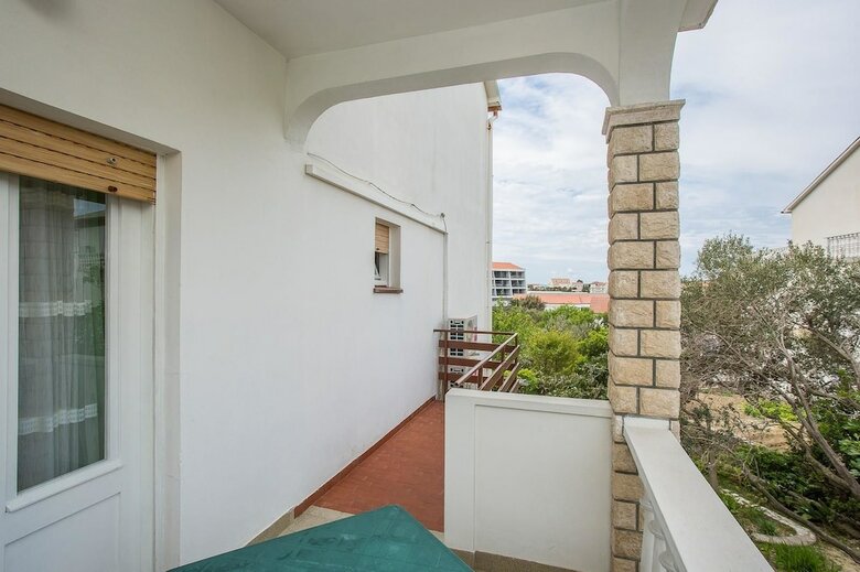 Apartamentos Appartments & Room Pende