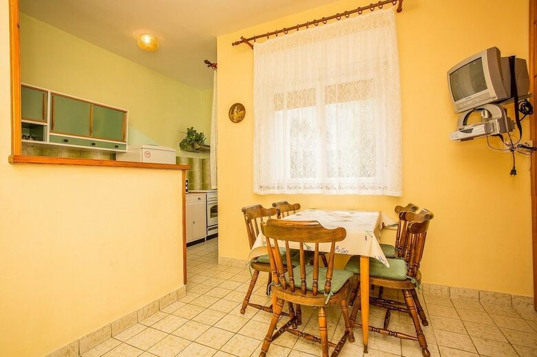 Apartamentos Appartments & Room Pende
