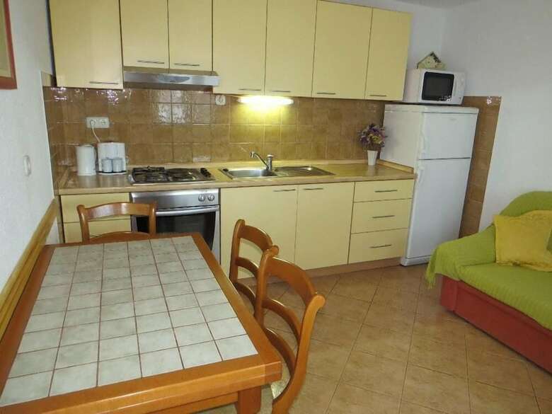 Apartments Buljan / One Bedroom A1