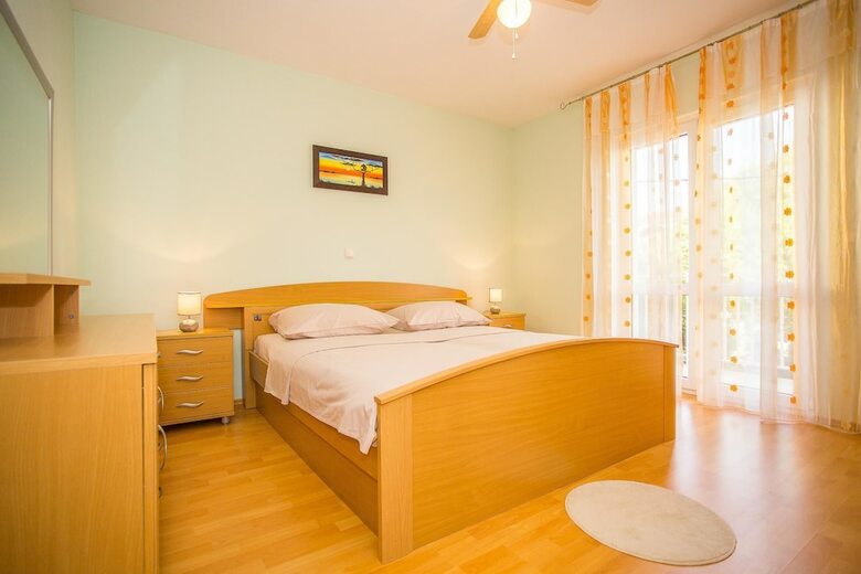 Apartment Zoki I Goga / Two Bedroom