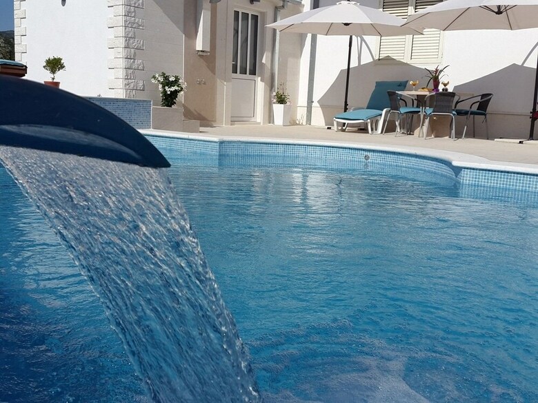 Apartamentos Villa Almas Neoric