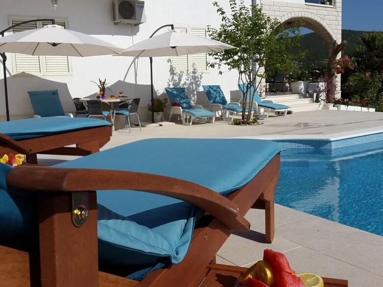 Apartamentos Villa Almas Neoric
