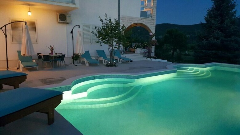 Apartamentos Villa Almas Neoric