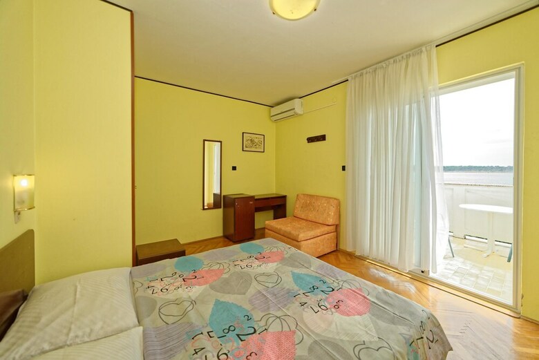 Apartments & Rooms Lanca