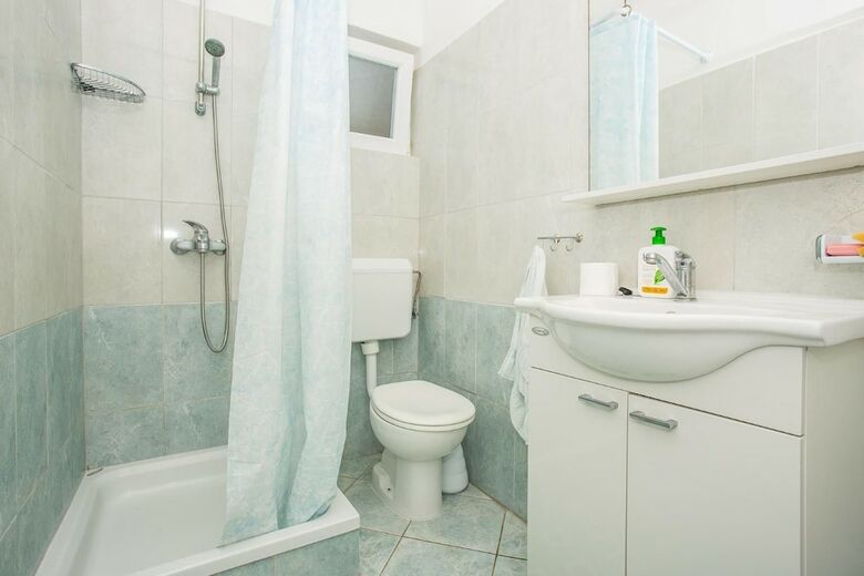 Apartments Anica M / Two Bedrooms A1