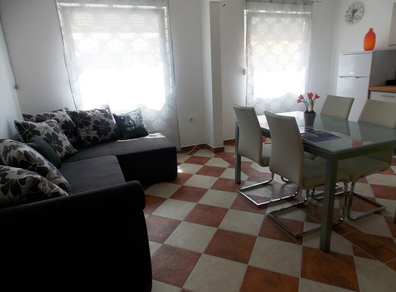 Aparthotel Apartments Lali?