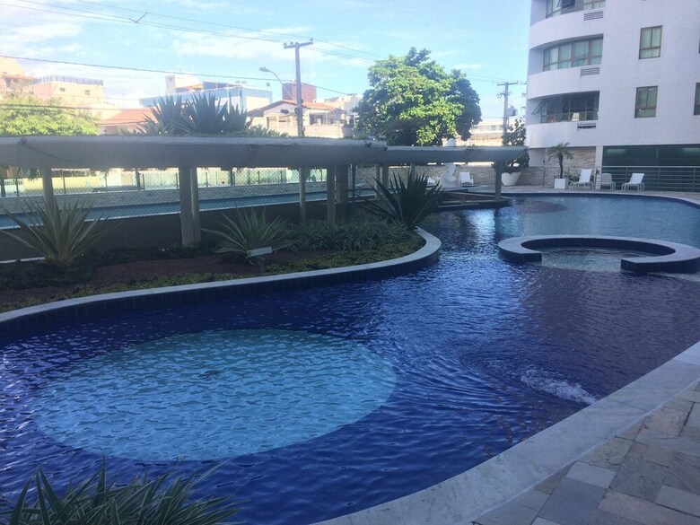 Apartamentos Luxor Tamba�