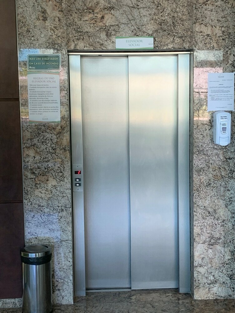 Apartamentos Luxor Tamba�