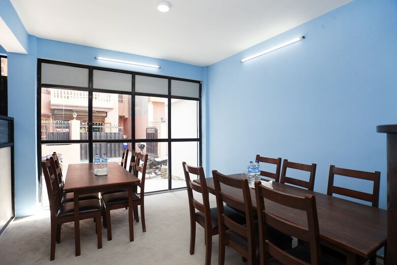 Oyo 419 Hotel Crossroads
