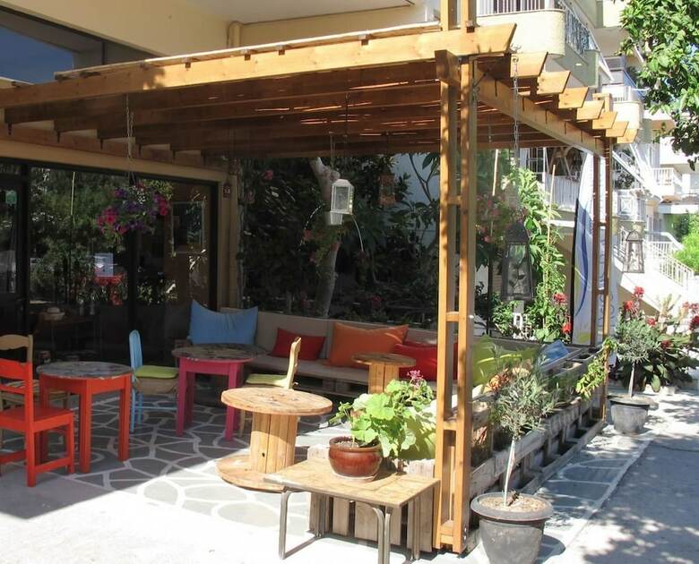 Hostal Rodos Backpackers