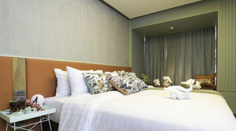 Samsen Street Hotel