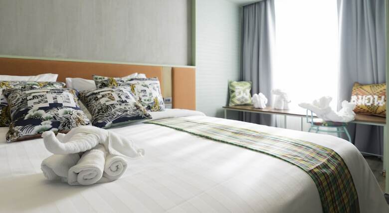 Samsen Street Hotel