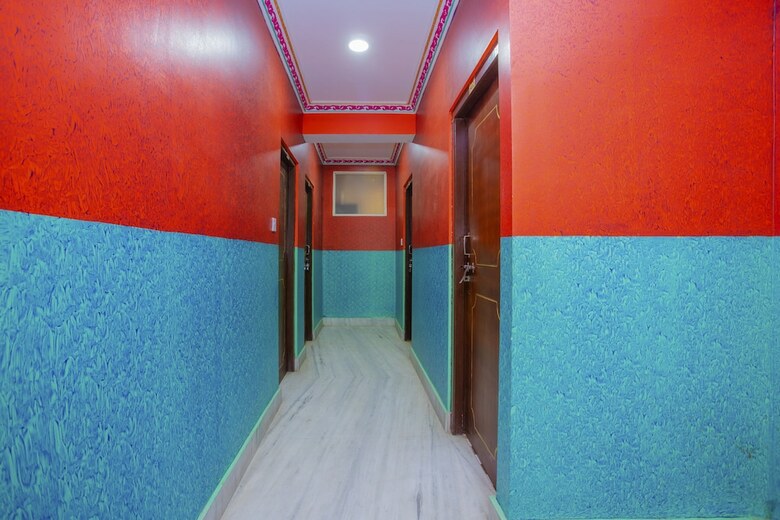 Spot On 402 Hotel S P P Pvt Ltd