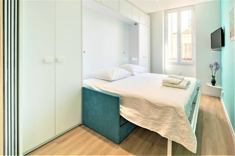 Cannes Luxury Apartments Hoche