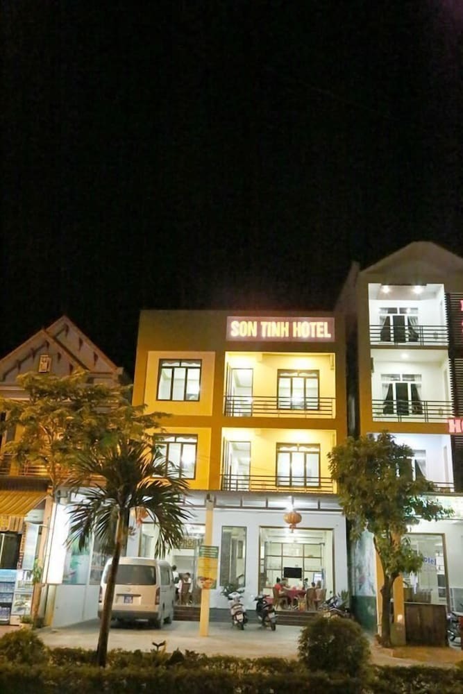 Son Tinh Hotel