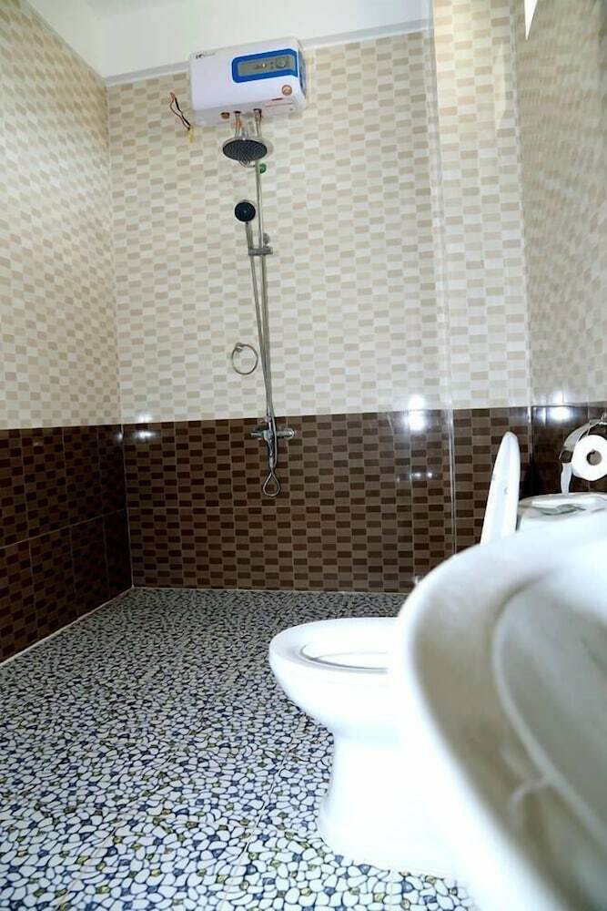 Son Tinh Hotel
