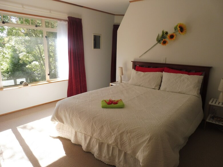 Bed & Breakfast Hide Away Off Heta