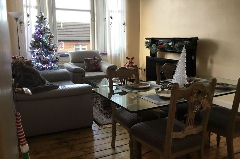 Luxurious Apartment Next To Green Park
