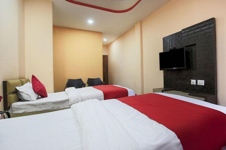 Oyo 404 Hotel Taj International