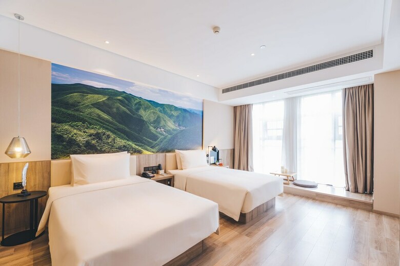 Atour Light Hotel Xuefu Road Harbin