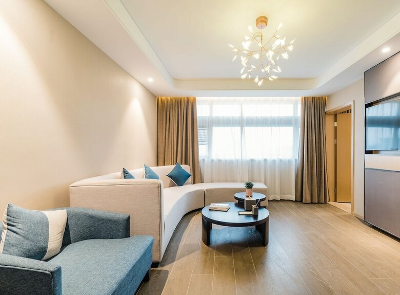 Atour Hotel Exhibition Center Harbin