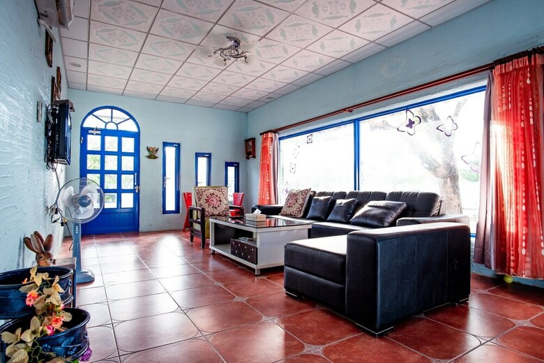 Bed & Breakfast Yingxun Hotel III