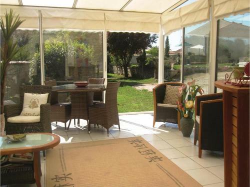 Holiday Home Beurlay Rue Rene Caille