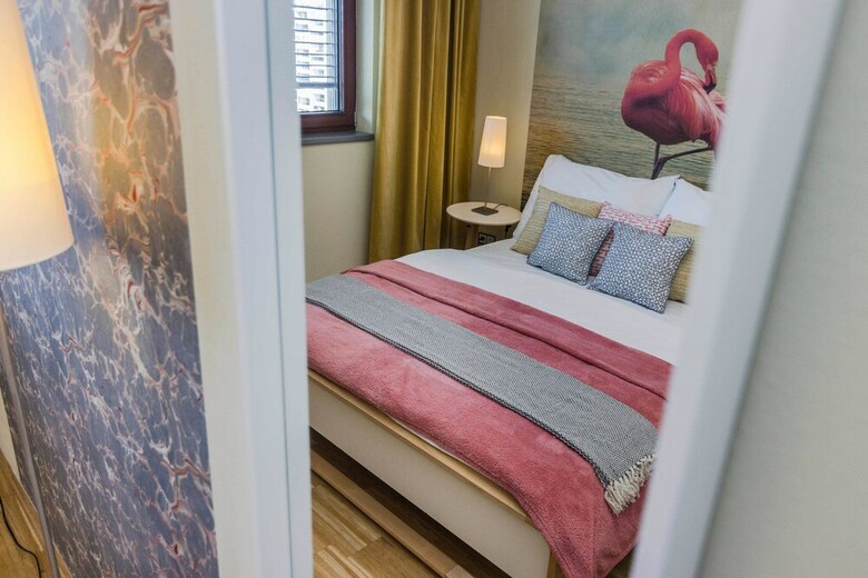 Luxury Center Apartment