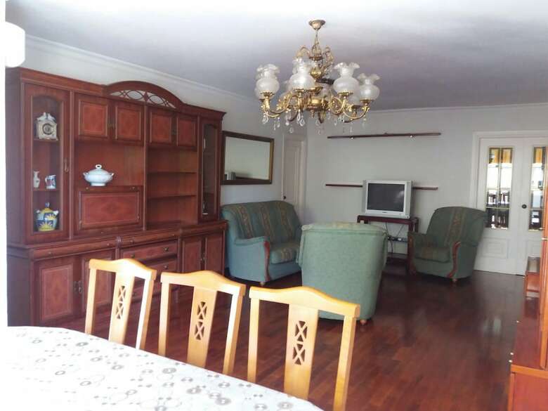 102208 -  Apartment In M�laga