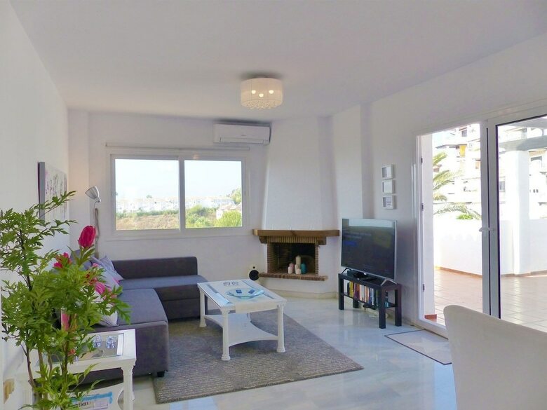 107336 - Apartment In Calahonda