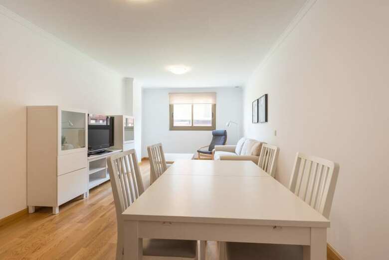 107378 - Apartment In Malaga