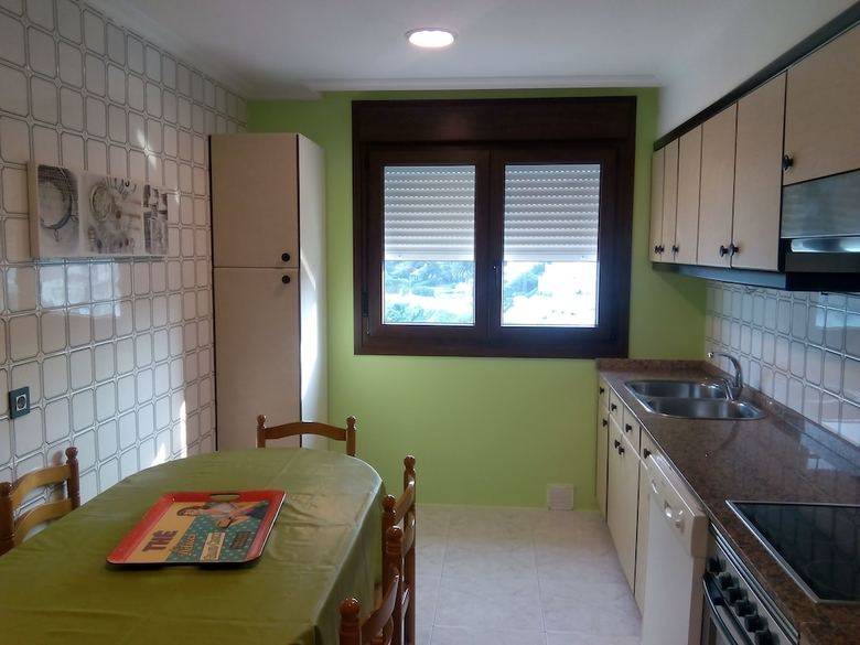 107447 - Apartment In Portonovo
