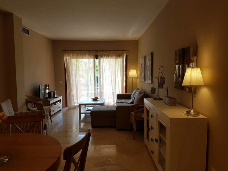 107414- Apartment In Marbella