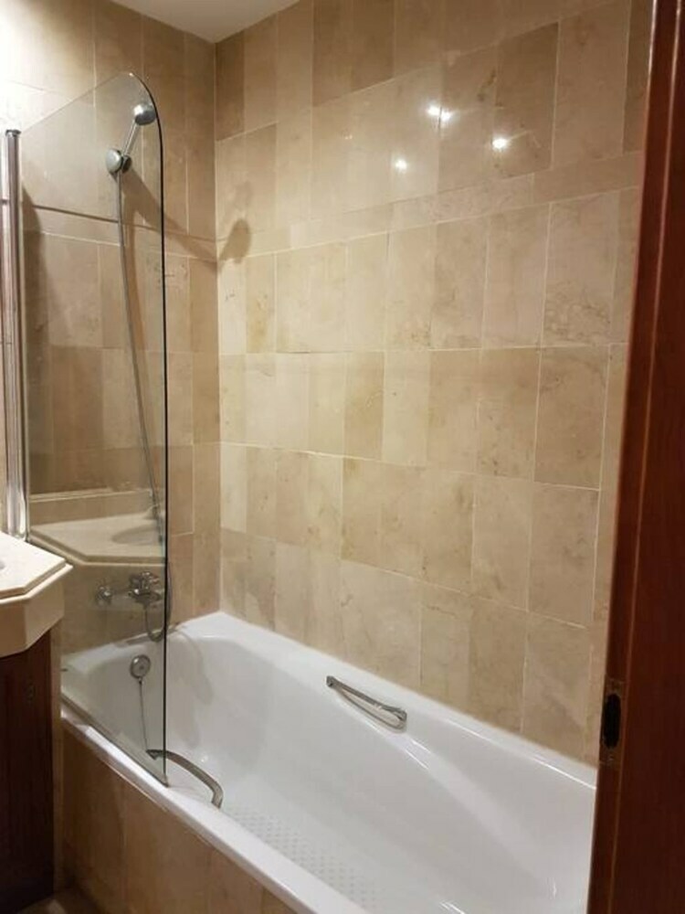107414- Apartment In Marbella