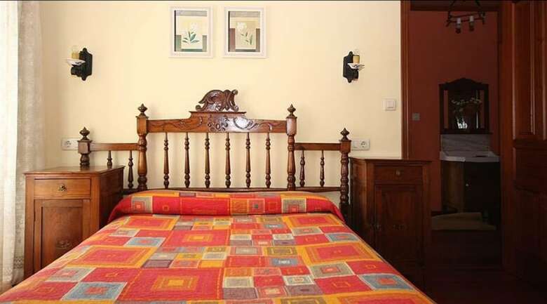 107542 -house In Lari�o