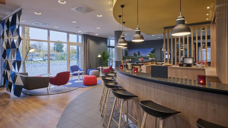 Hotel Holiday Inn Express City-north