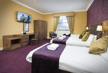Albany Hotel