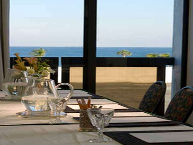 Hotel Bahia Mar Beach Resort