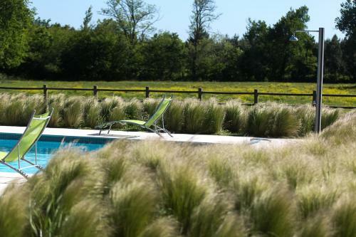 Hostal Les Cinq Sens Du Ch�teau Mayne Lalande