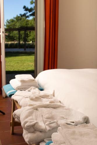 Hostal Les Cinq Sens Du Ch�teau Mayne Lalande
