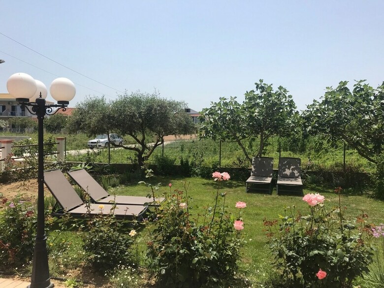 Apartamentos Megali Beach Nikos