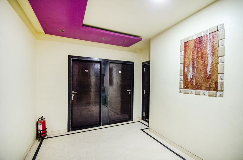 Fabhotel Aundh Retreat