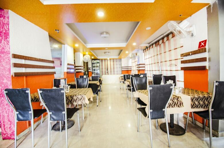 Fabhotel Aundh Retreat