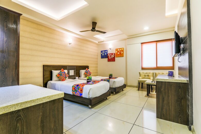 Fabhotel Aab Residency Airport