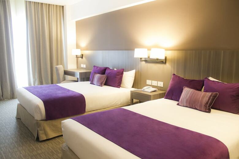 Hotel Land Plaza La Plata