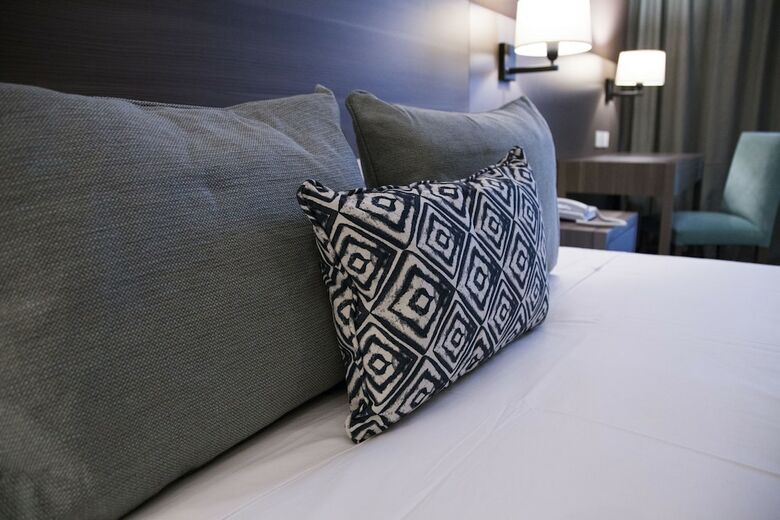 Hotel Land Plaza La Plata