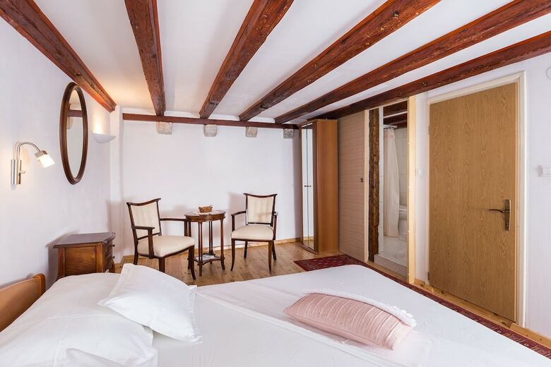 Apartamentos Rooms Vicelic Guest House