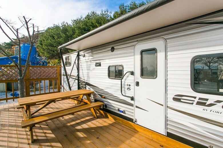 Pension Gangneung Wow Park Caravan