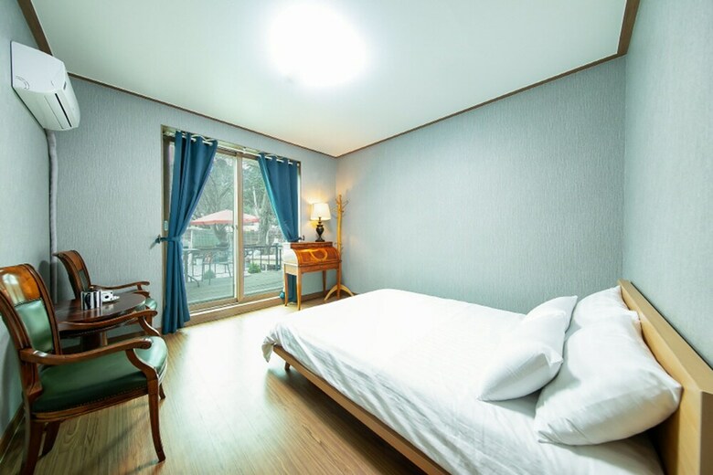 Apartamentos Gapyeong Twelve Pension